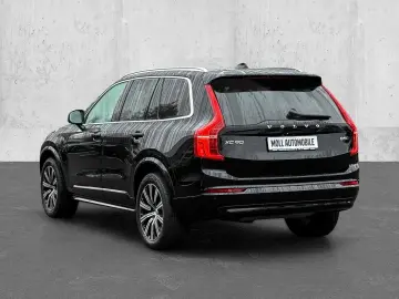 VOLVO XC90 Core AWD B5 Benzin Mild-Hybrid EU6d 7-Sitze