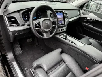 VOLVO XC90 Core AWD MHEV 7 Locuri