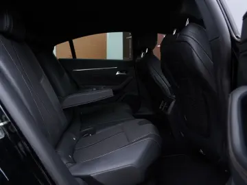 Peugeot GT line 508 Plug-In Hybrid 180 e-EAT8