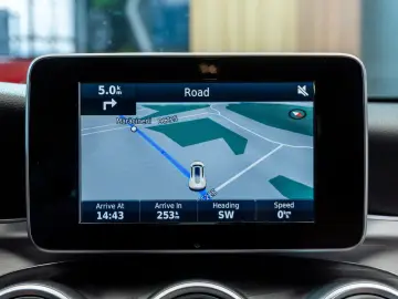 Mercedes-Benz C250 d Coupe • Diesel • Automat • LED • Keyles