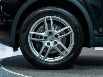 Porsche Cayenne 3.0 Diesel 2013 • Diesel • Automat • LED • N