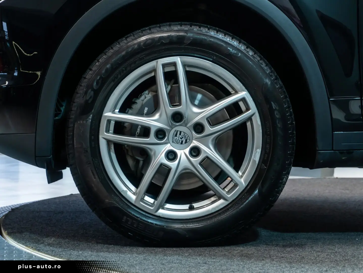 Porsche Cayenne 3.0 Diesel 2013 • Diesel • Automat • LED • N