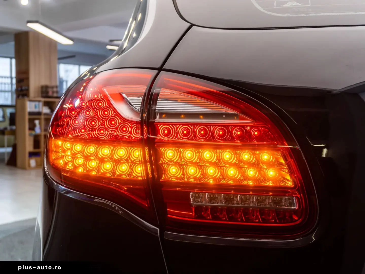 Porsche Cayenne 3.0 Diesel 2013 • Diesel • Automat • LED • N