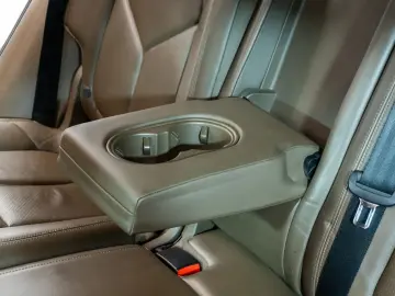 Porsche Cayenne 3.0 Diesel 2013 • Diesel • Automat • LED • N