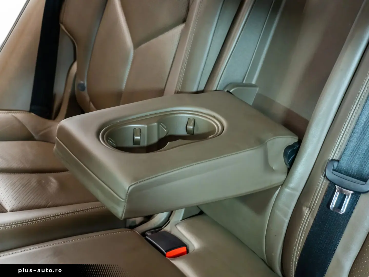 Porsche Cayenne 3.0 Diesel 2013 • Diesel • Automat • LED • N