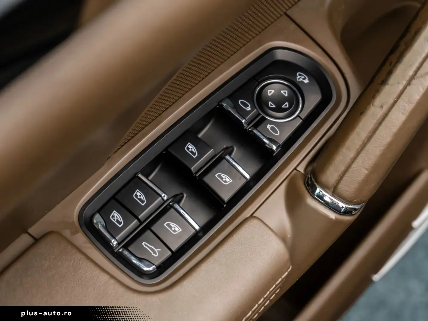 Porsche Cayenne 3.0 Diesel 2013 • Diesel • Automat • LED • N