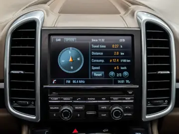 Porsche Cayenne 3.0 Diesel 2013 • Diesel • Automat • LED • N