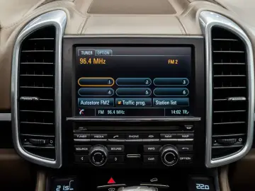 Porsche Cayenne 3.0 Diesel 2013 • Diesel • Automat • LED • N