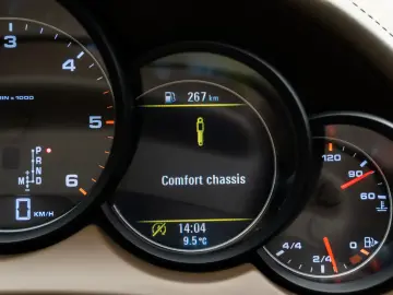 Porsche Cayenne 3.0 Diesel 2013 • Diesel • Automat • LED • N