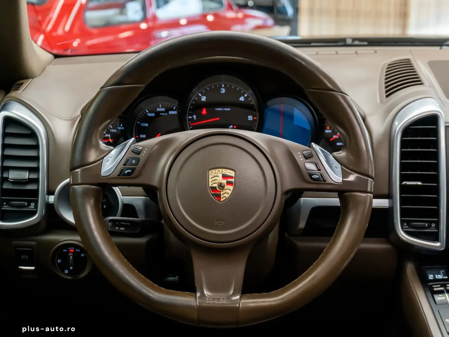 Porsche Cayenne 3.0 Diesel 2013 • Diesel • Automat • LED • N