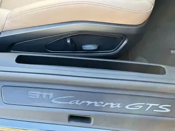 Porsche 992 911 Carrera GTS BOSE HA-LENKUNG CARBON VIEW