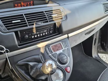 Peugeot 807 2.0 HDI Euro 5 2013