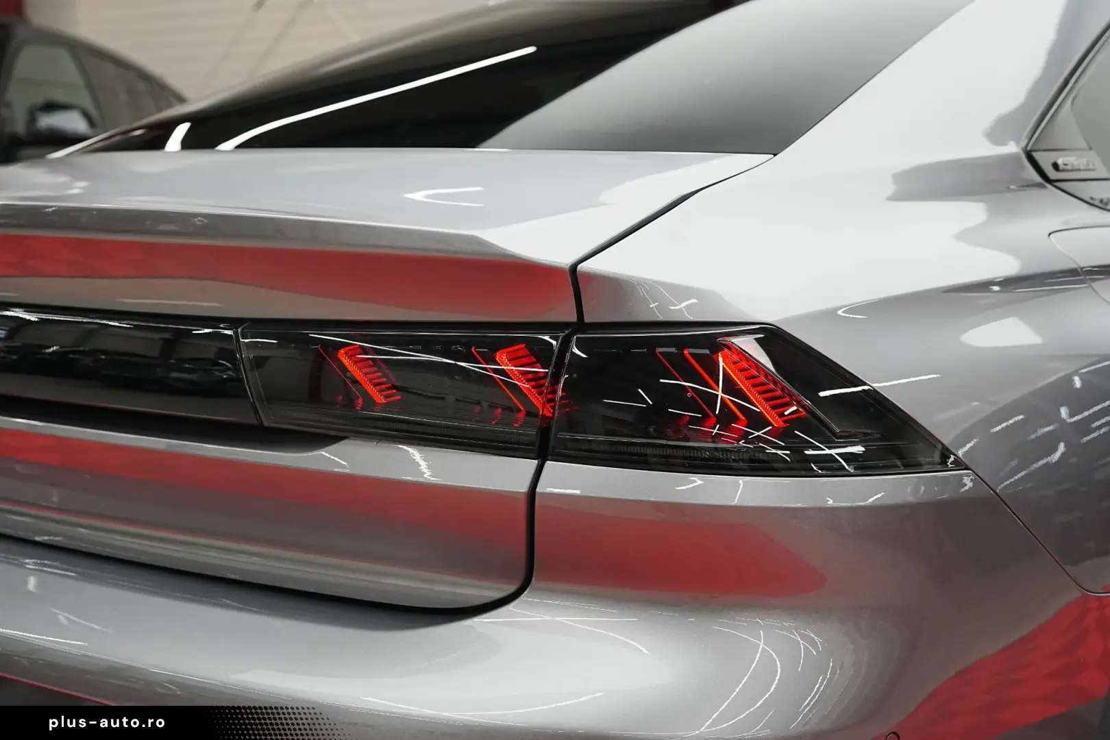 Peugeot 508 Gen-I-2010-2018