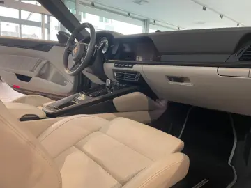 Porsche 992 Carrera GTS Cabriolet  ACC 360  18WEGE LED