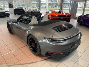Porsche 992 Carrera GTS Cabriolet  ACC 360  18WEGE LED