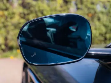 ASTON MARTIN DB12 4.0 V8_R21