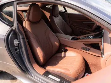 ASTON MARTIN DB12 4.0 V8_R21