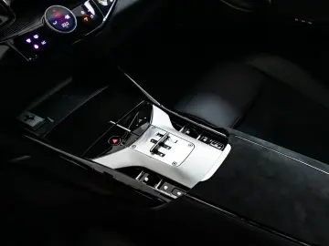 FERRARI Purosangue V12 DCT - Blu Corsa  Visual Carbon