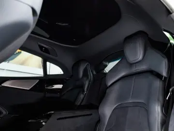 FERRARI Purosangue V12 DCT - Blu Corsa  Visual Carbon