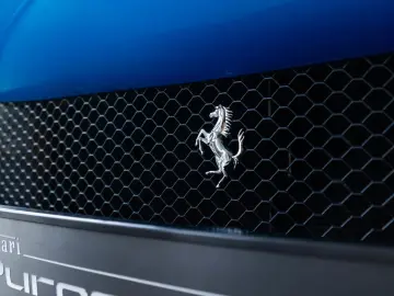 FERRARI Purosangue V12 DCT - Blu Corsa  Visual Carbon