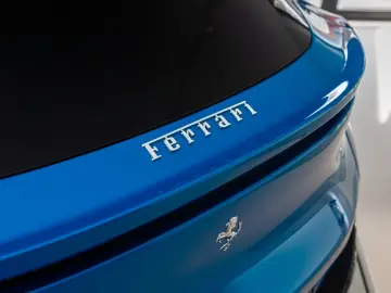 FERRARI Purosangue V12 DCT - Blu Corsa  Visual Carbon