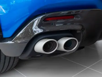 FERRARI Purosangue V12 DCT - Blu Corsa  Visual Carbon