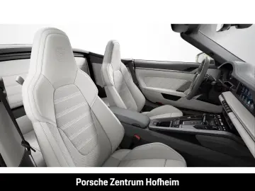 Porsche 992 -2 (911) Carrera 4 GTS Cabriolet