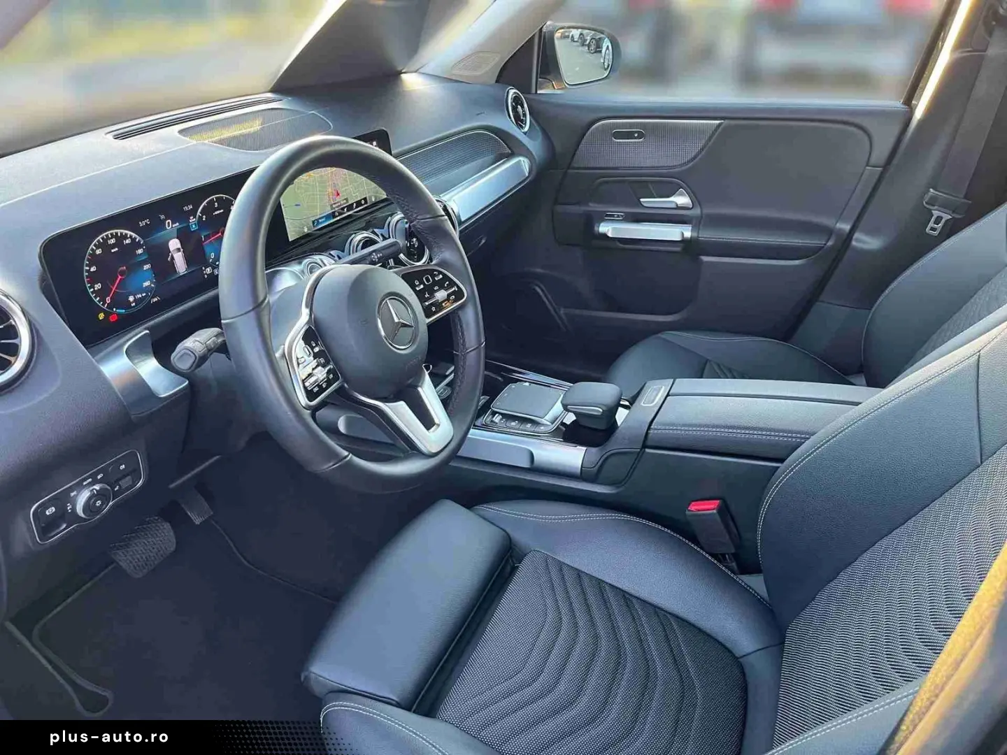 MERCEDES-BENZ GLB 220 d 4M Progresive