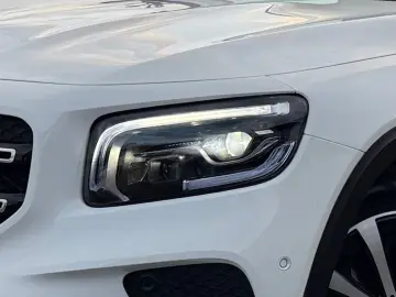 MERCEDES-BENZ GLB 220 d 4M Night Progressive