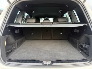 MERCEDES-BENZ GLB 220 d 4M Night Progressive