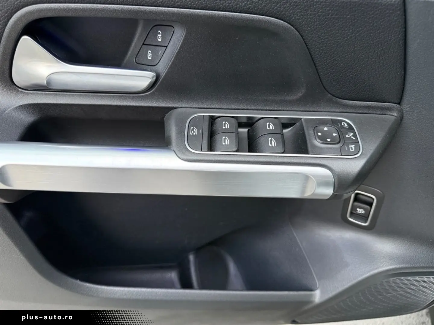 MERCEDES-BENZ GLB 220 d 4M Night Progressive