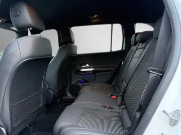 MERCEDES-BENZ GLB 220 d 4M Night Progressive