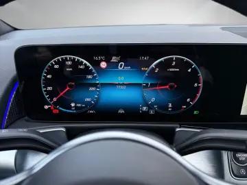 MERCEDES-BENZ GLB 220 d 4M Night Progressive