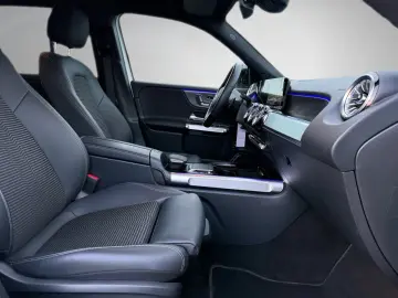 MERCEDES-BENZ GLB 220 d 4M Night Progressive