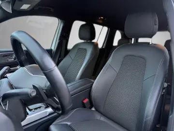 MERCEDES-BENZ GLB 220 d 4M Night Progressive