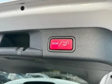 MERCEDES-BENZ GLB 220 d 4M Night Progressive