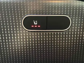 MERCEDES-BENZ GLB 220 d 4M Progressive MBUX AHK LED &hellip;