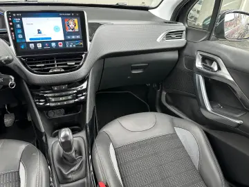 Peugeot 2008 1.2 Benzina 110 CP An 2016