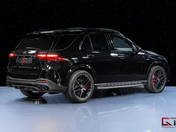 MERCEDES-BENZ GLE 53 AMG HYB 22  Pano Massage Tow ACC Night