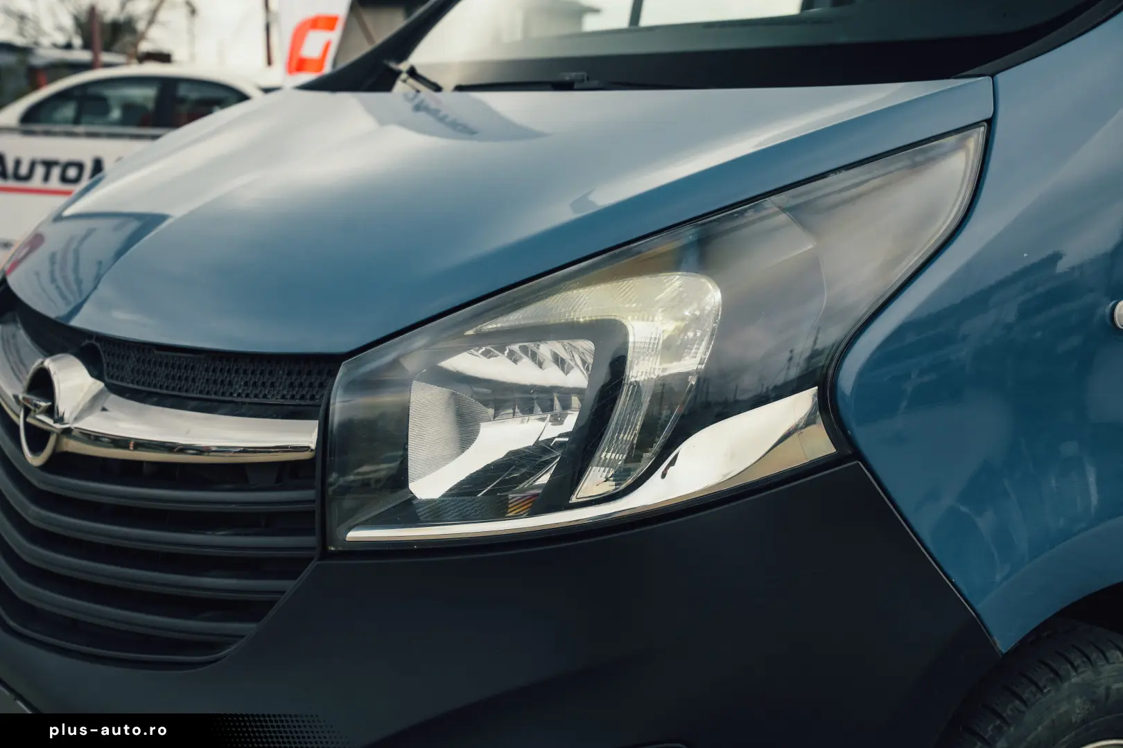 Opel Vivaro 1.6 diesel 125 CP