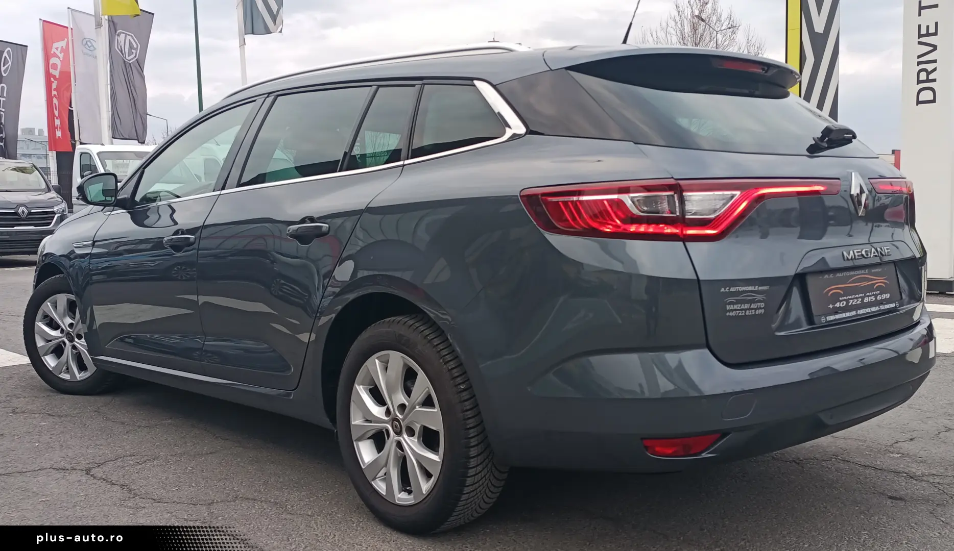 Renault Megane Estate 1.33 Tce Limited 2020 RAR  Garanție