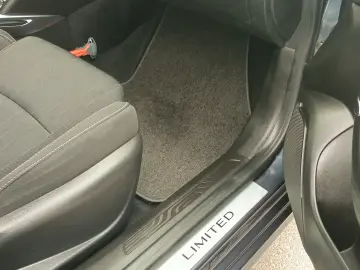 Renault Megane Estate 1.33 Tce Limited 2020 RAR  Garanție