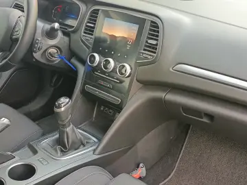 Renault Megane FACELIFT 2021  137000 km  LED