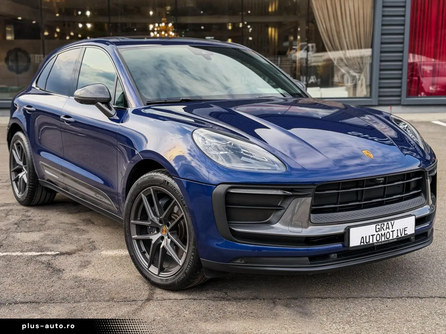 Porsche Macan T