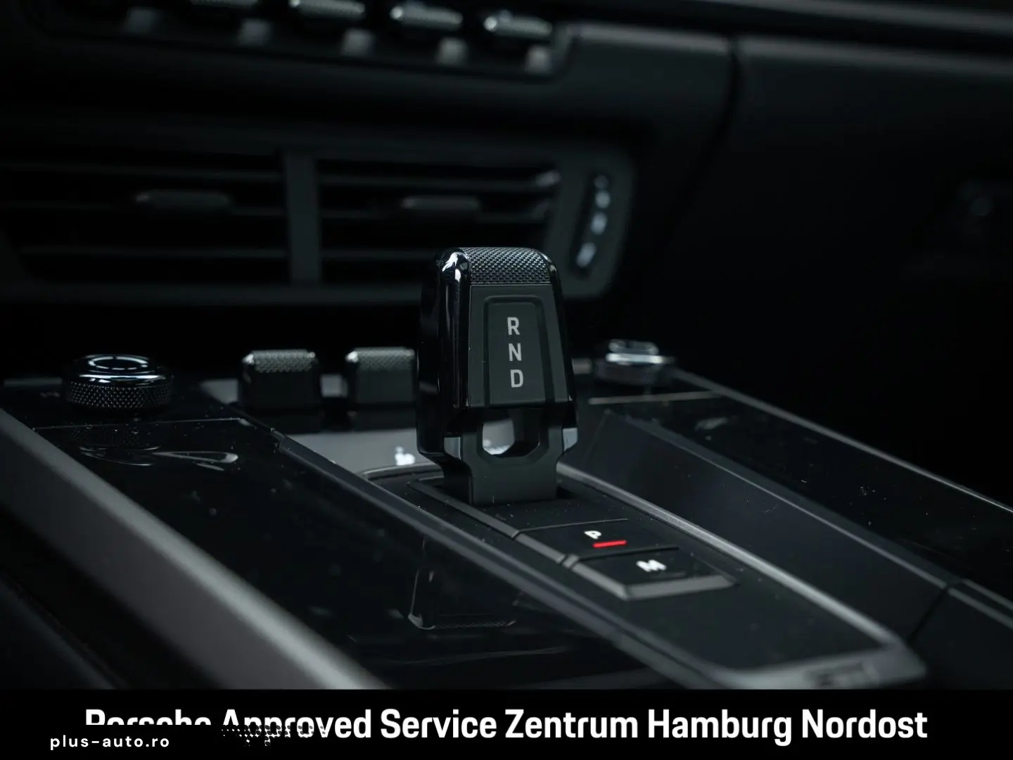 PORSCHE 992 -2 (911) Carrera BOSE Servolenkung Plus