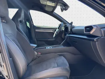 CUPRA Formentor 1.4 e-HYBRID DSG VZ Tribe Edition Navi