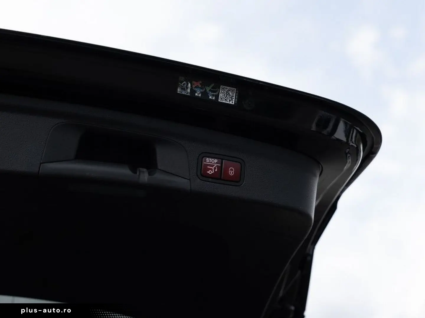 MERCEDES-BENZ GLE 400 e 4M AMG-Sport Pano AHK Distr &hellip;