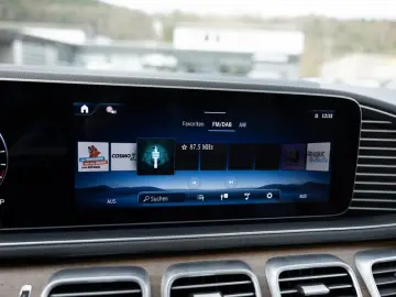 MERCEDES-BENZ GLE 400 e 4M AMG-Sport Pano AHK Distr &hellip;