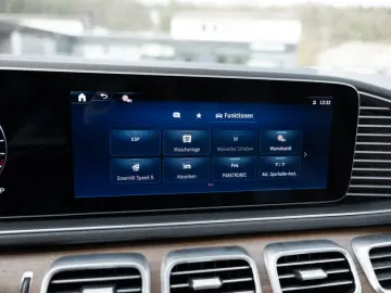 MERCEDES-BENZ GLE 400 e 4M AMG-Sport Pano AHK Distr &hellip;