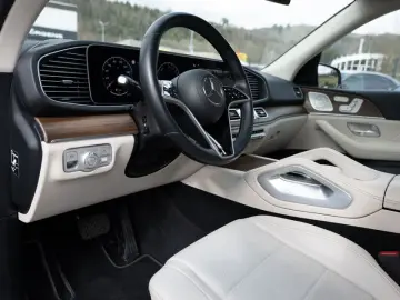 MERCEDES-BENZ GLE 400 e 4M AMG-Sport Pano AHK Distr &hellip;